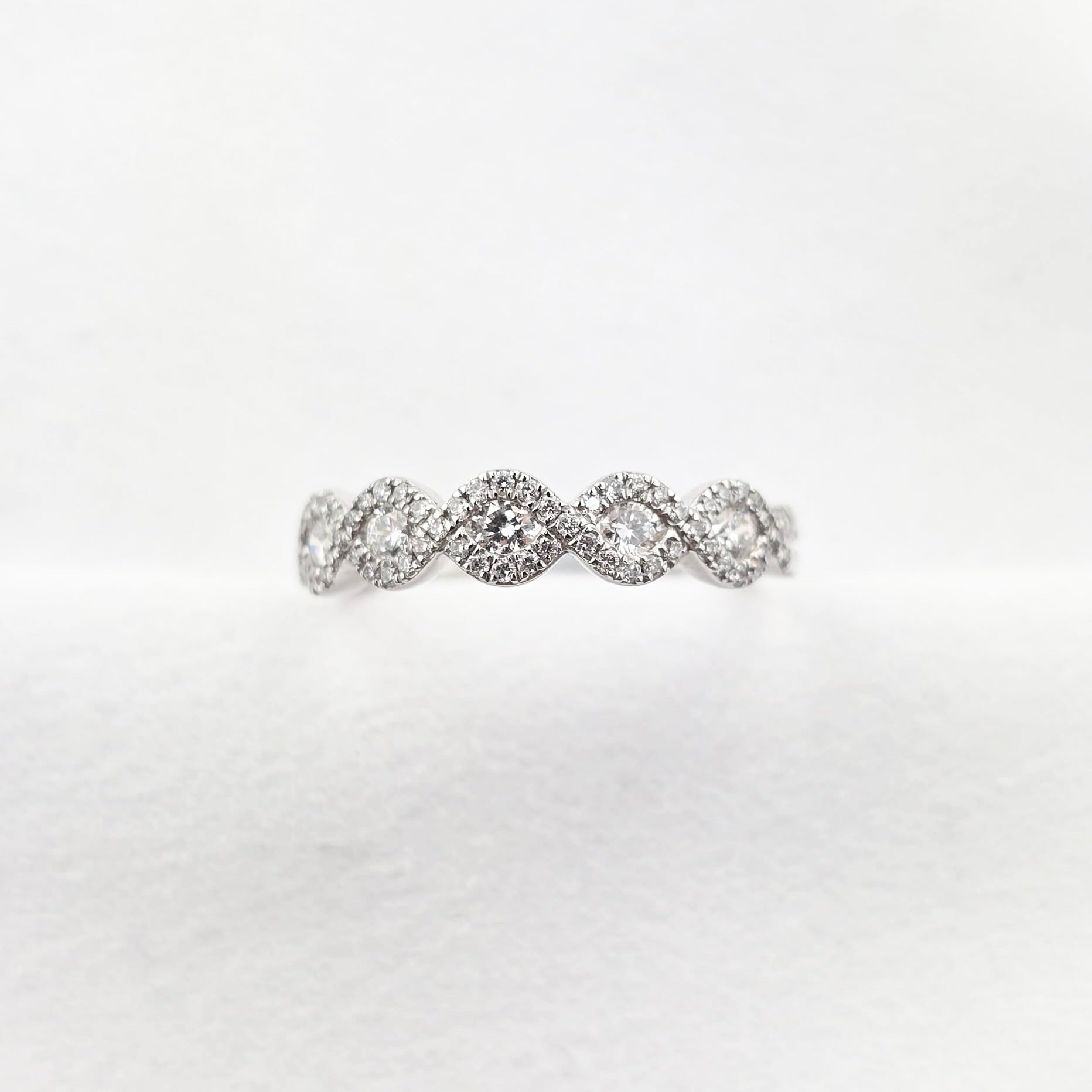 Diamond wave dress ring