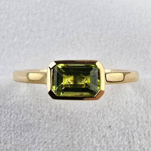 Peridot Octagonal Rubover Set Ring