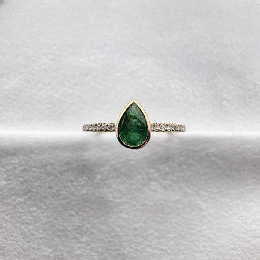 Pear Emerald and Diamond Shoulder Ring