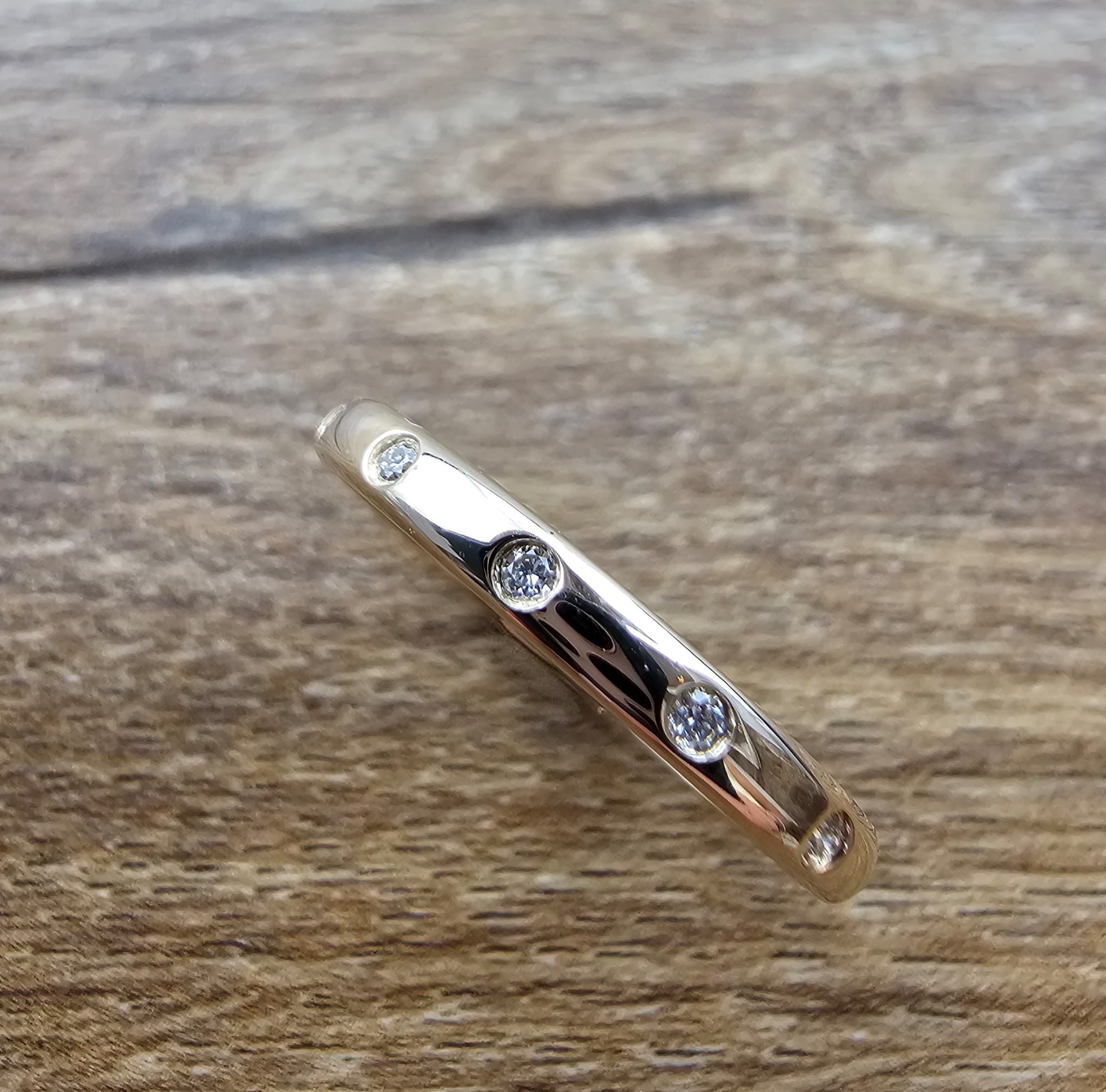 Diamond Set Gold Band Ring