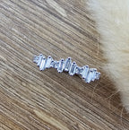 Pulse baguette diamond band