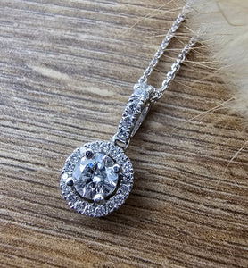 Round diamond set halo and bale pendant