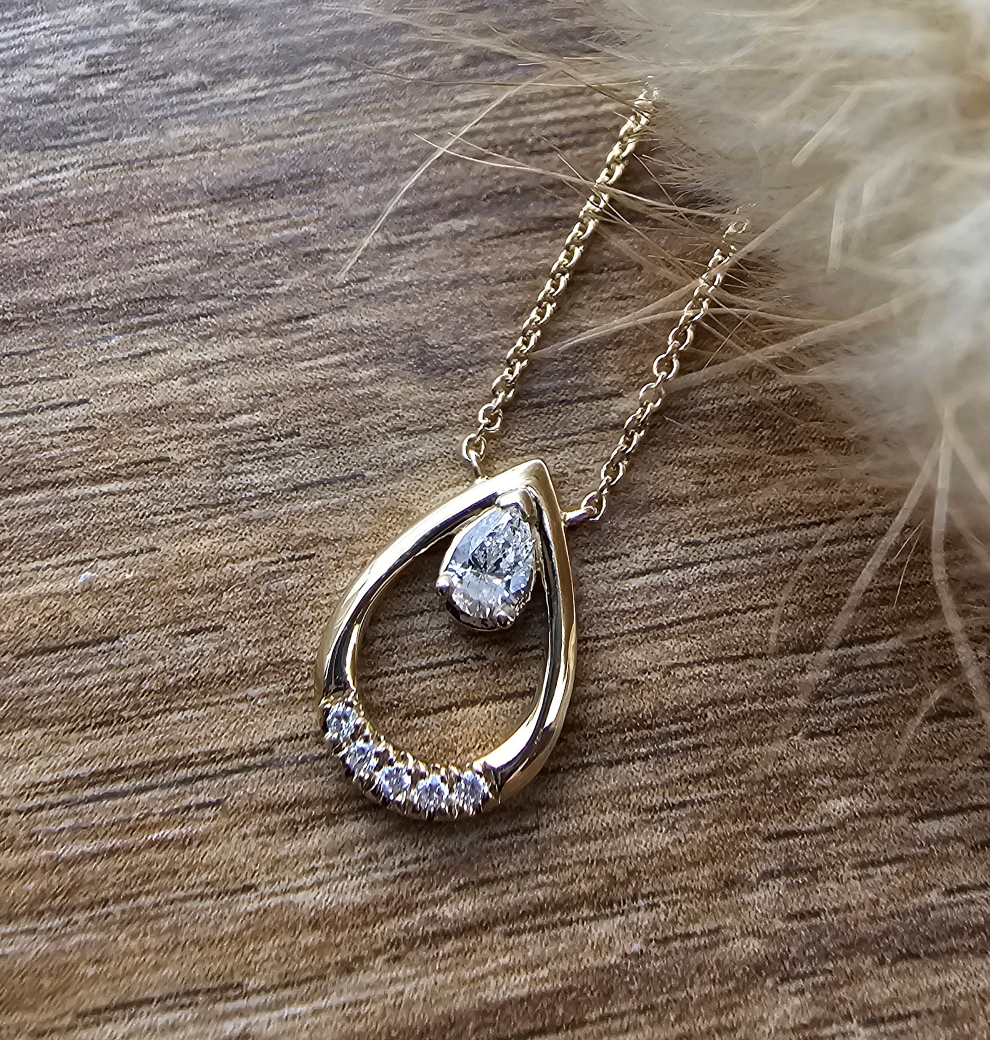 Diamond raindrop pendant