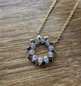 Gold diamond open flower pendant