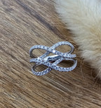 Wavy open diamond dress ring