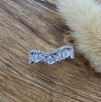 Mixed cut wave diamond dress ring