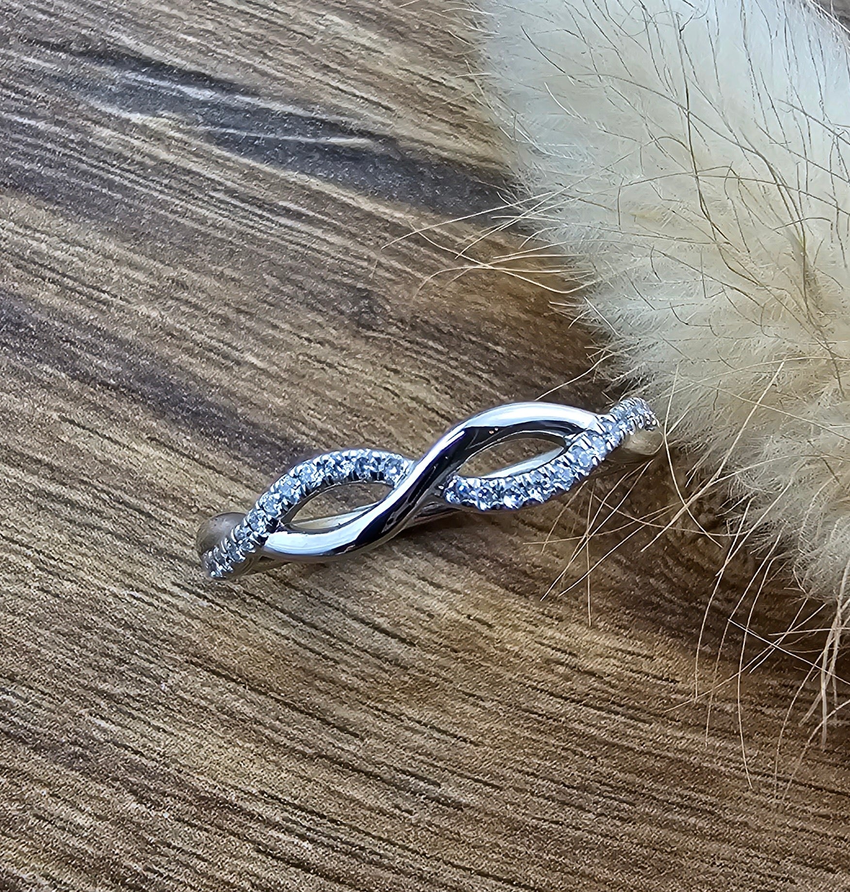 Diamond set open woven band
