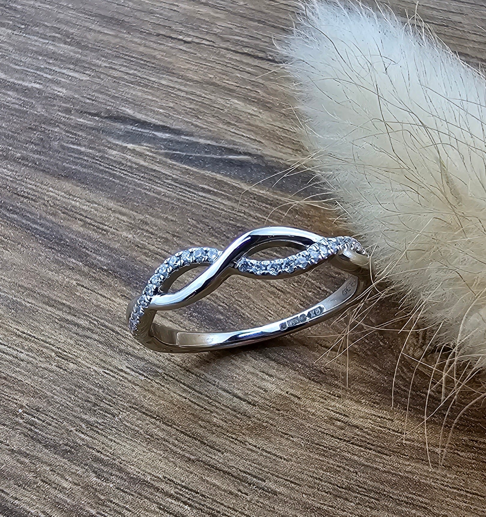 Diamond set open woven band