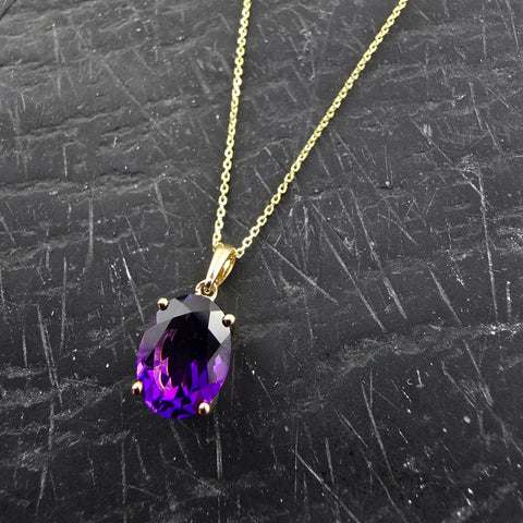 Oval Amethyst Pendant