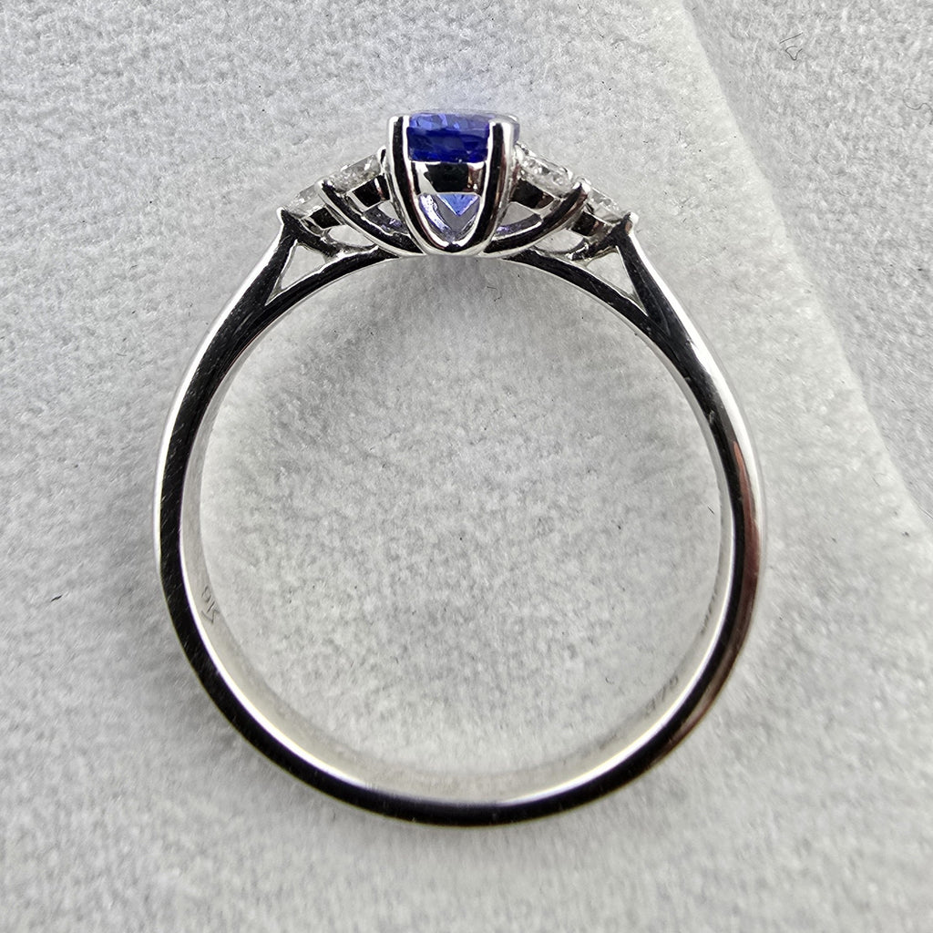 Tanzanite and diamond trefoil ring