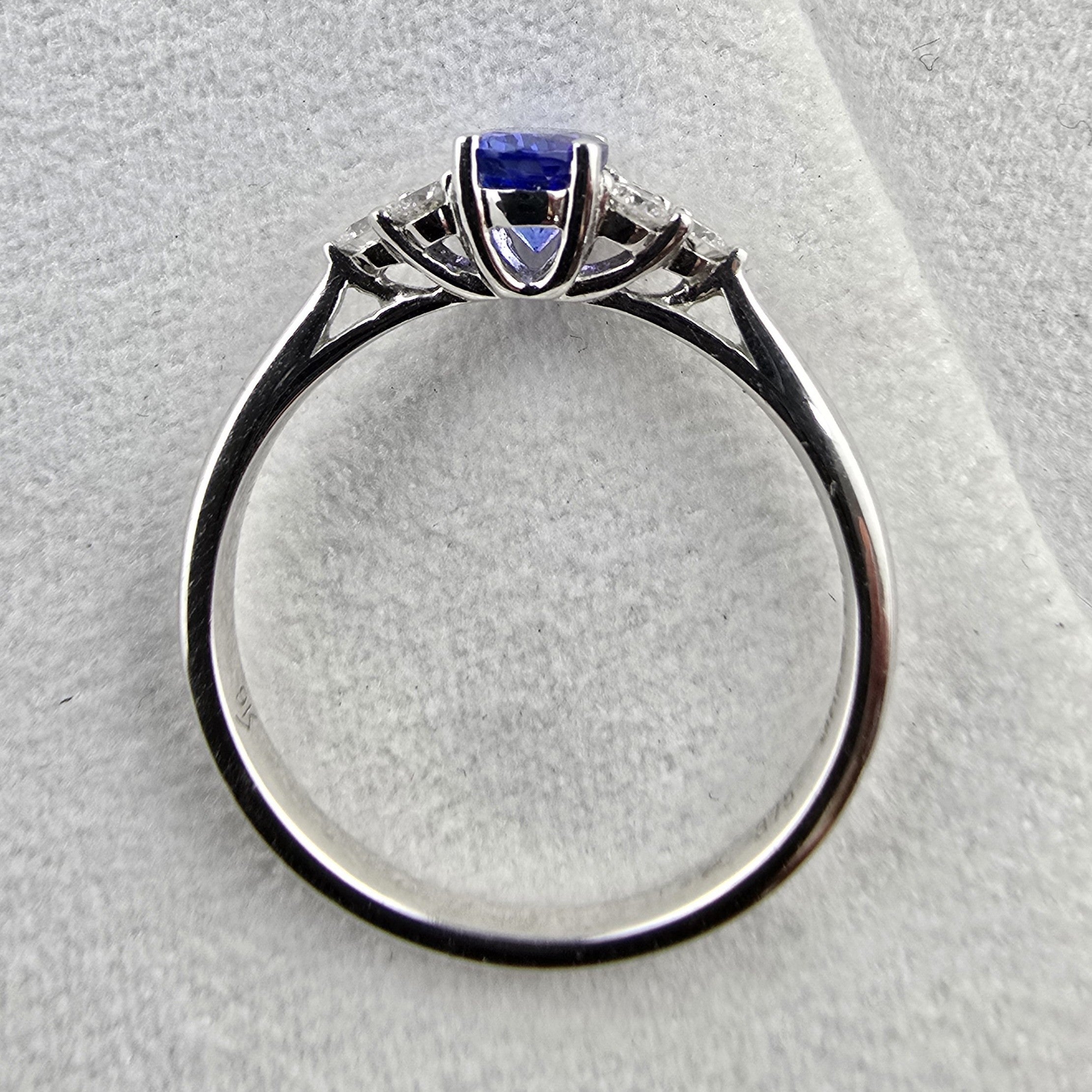 Tanzanite and diamond trefoil ring