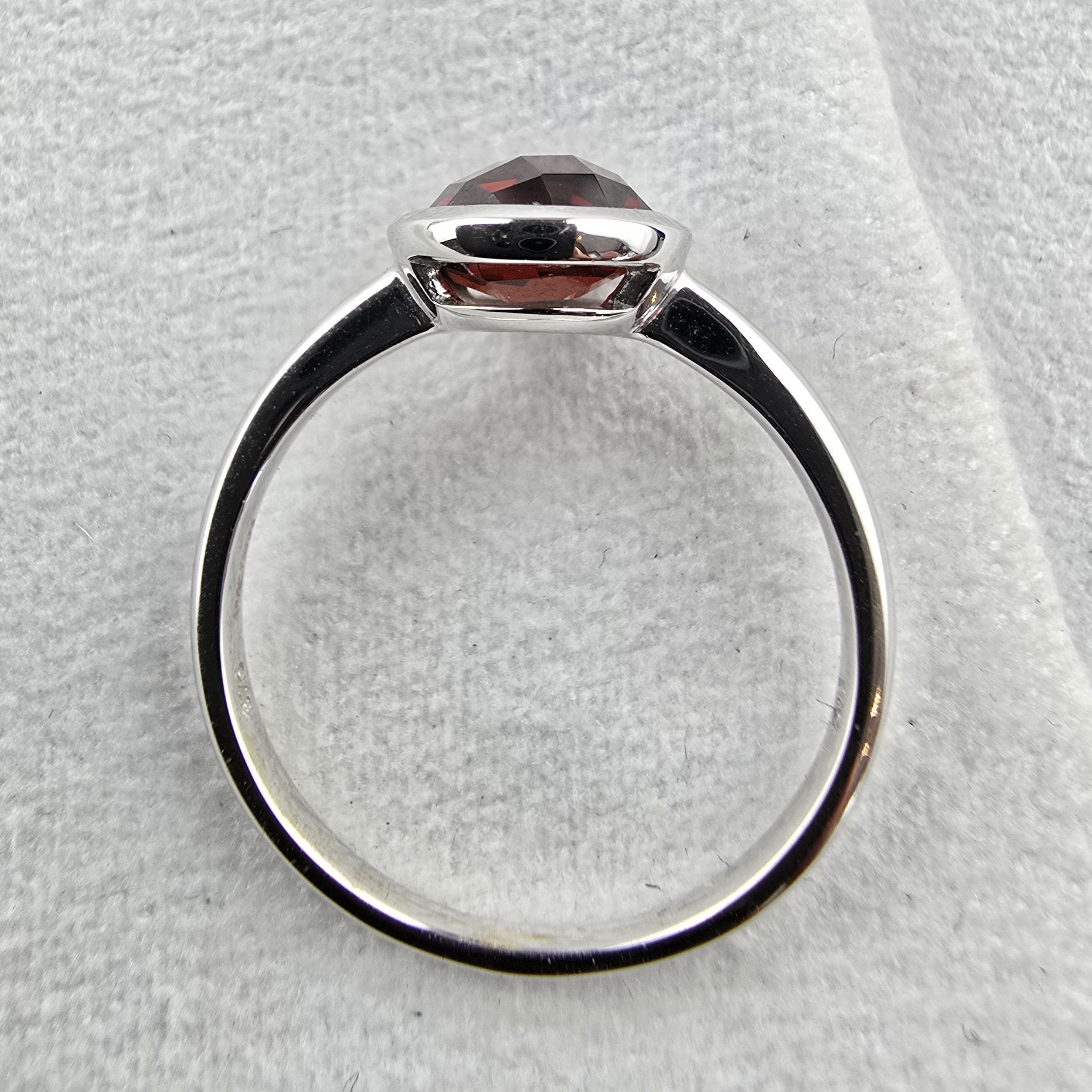 Round Garnet Ring