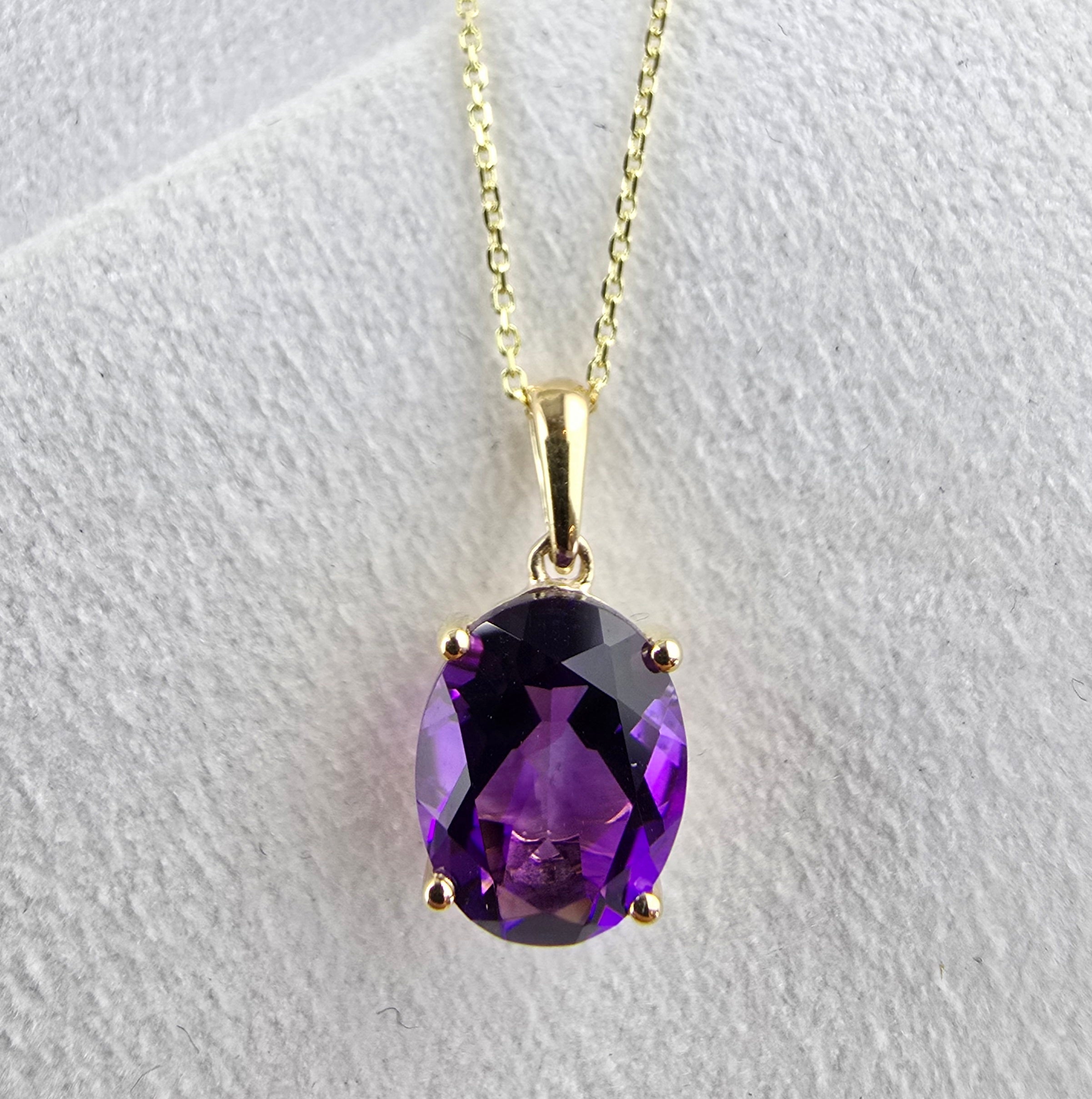 Oval Amethyst Pendant