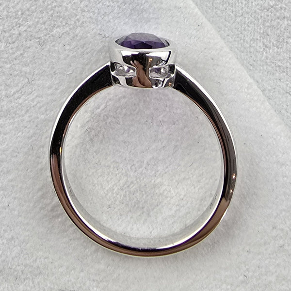 Oval Rubover Amethyst Ring