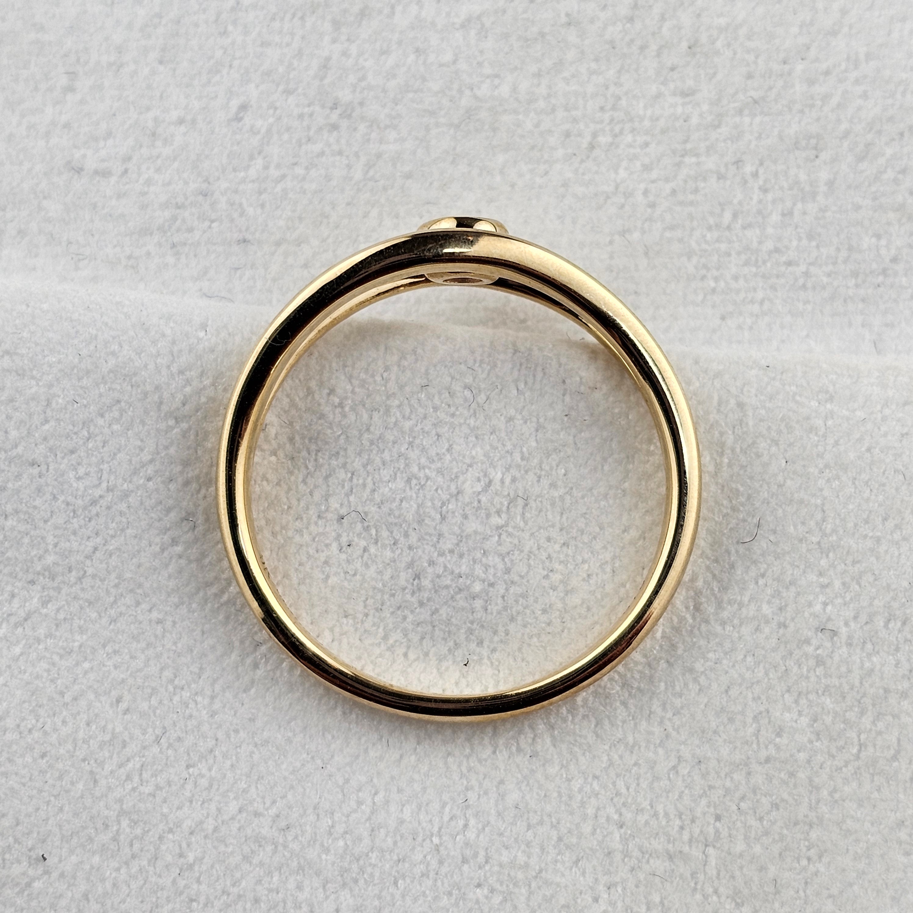 Rub Over Set Pink Sapphire Ring