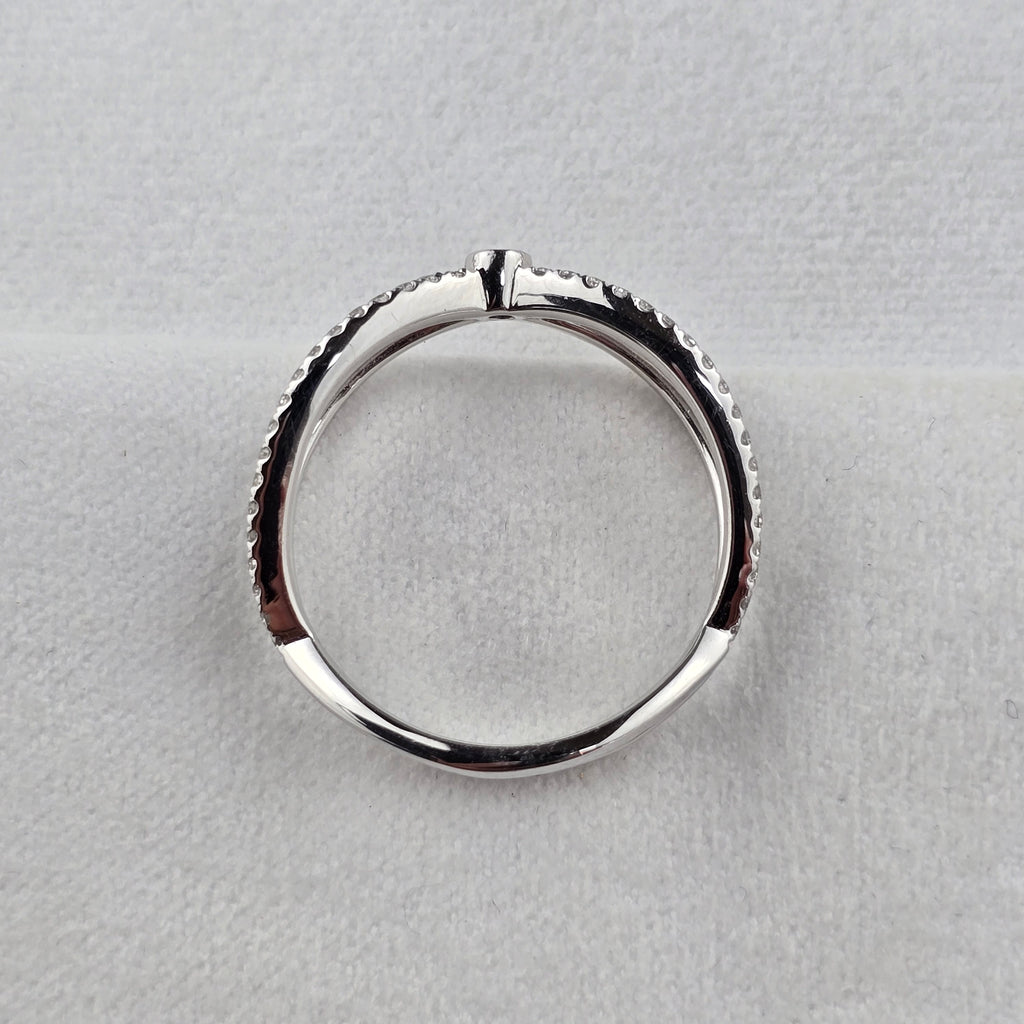 Sapphire Kiss Style Ring