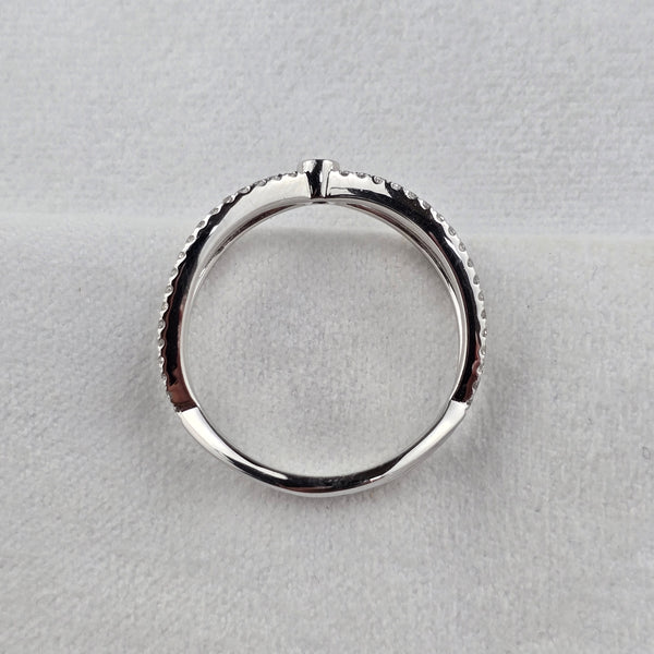Sapphire Kiss Style Ring
