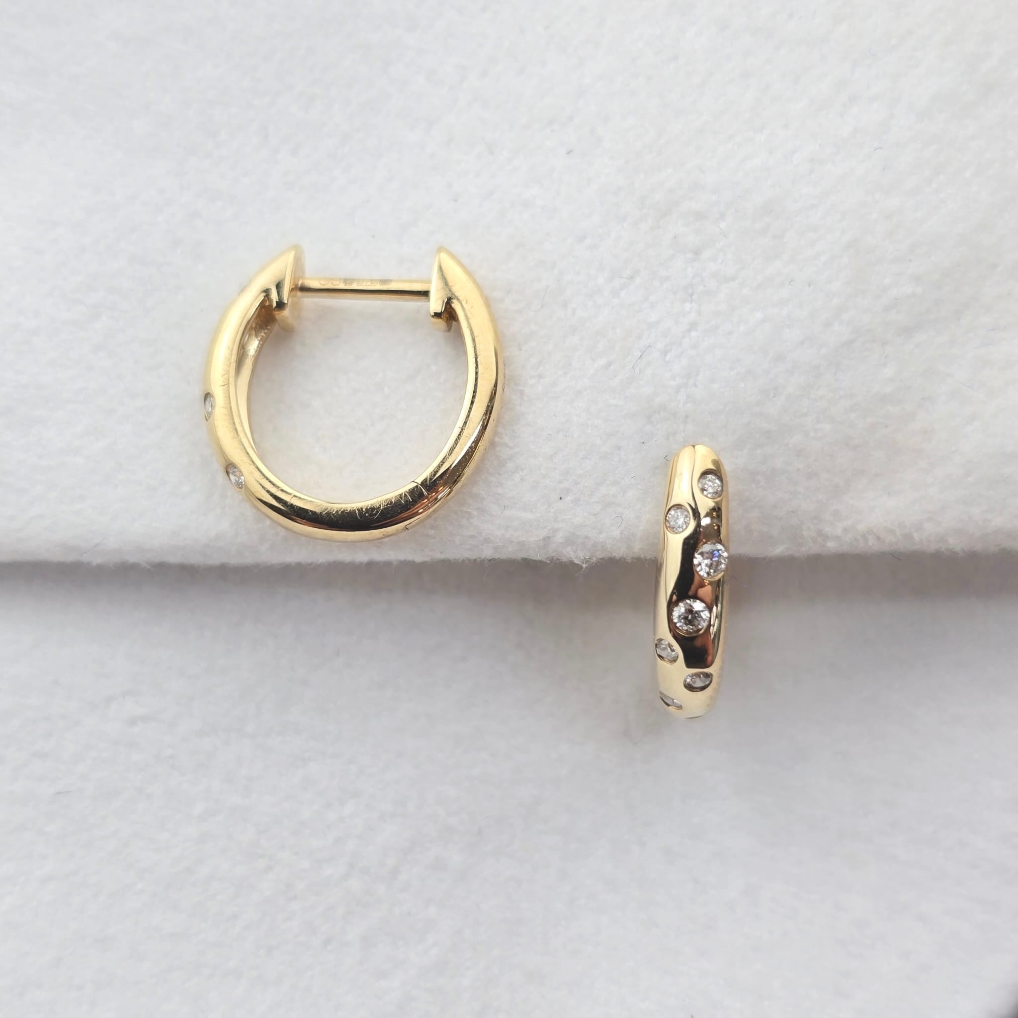 Gold Diamond Scattered Earrings