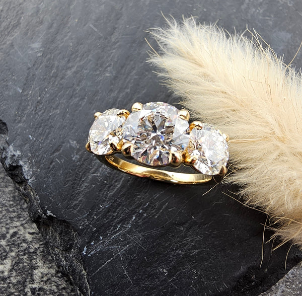 Round Brilliant Cut Lab Grown Diamond Trilogy
