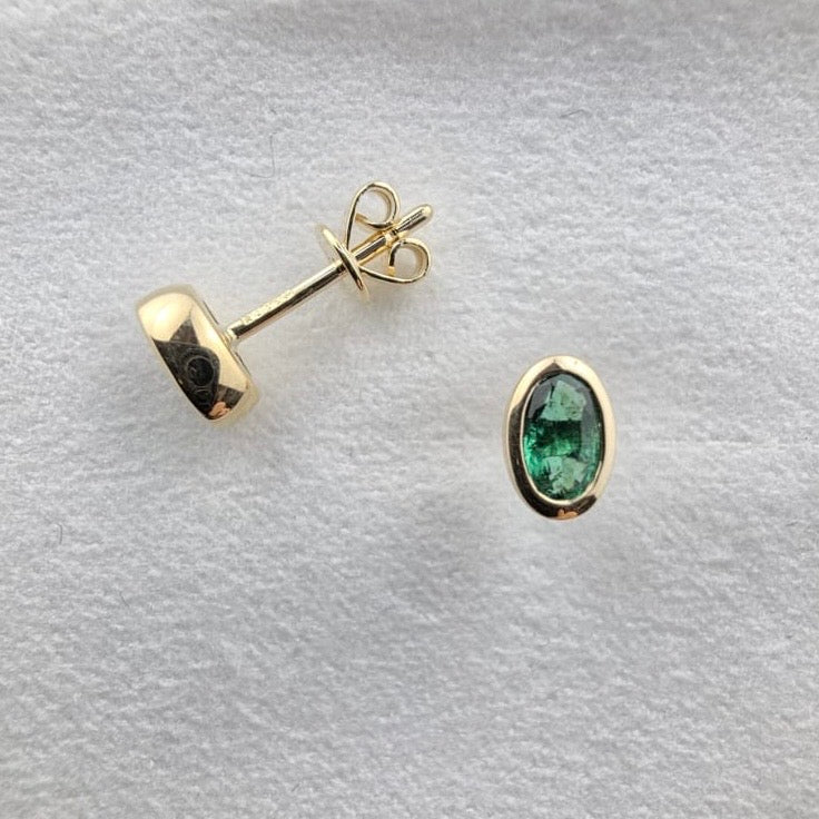 Rubover Oval Emerald Studs