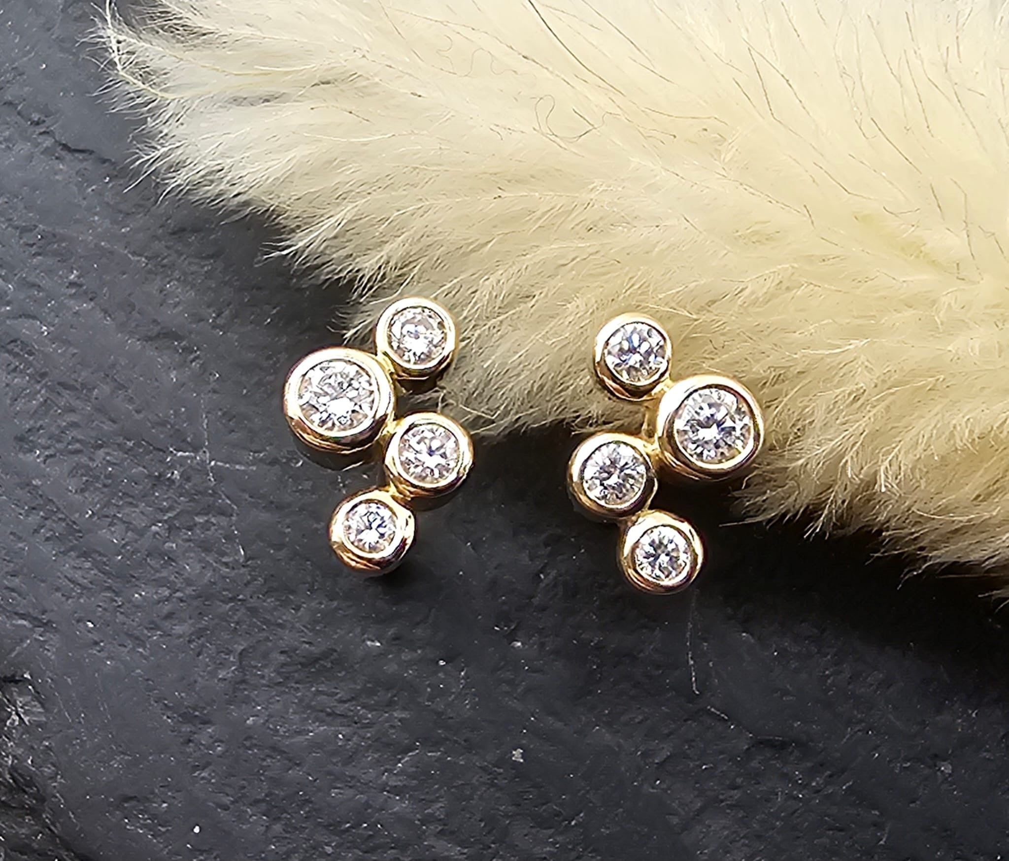 Bubble Diamond Cluster Stud