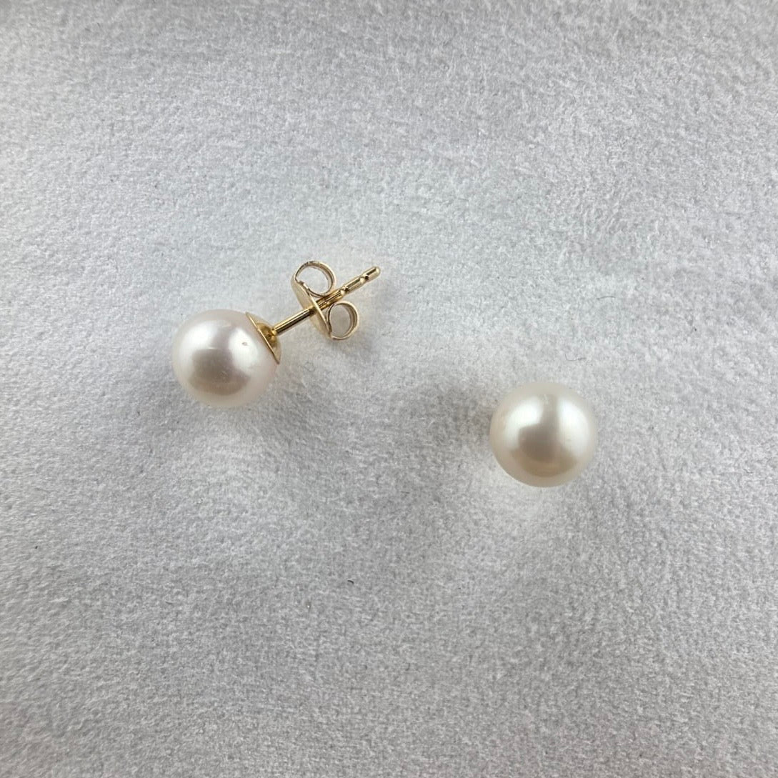 Cultured 6.5mm Stud