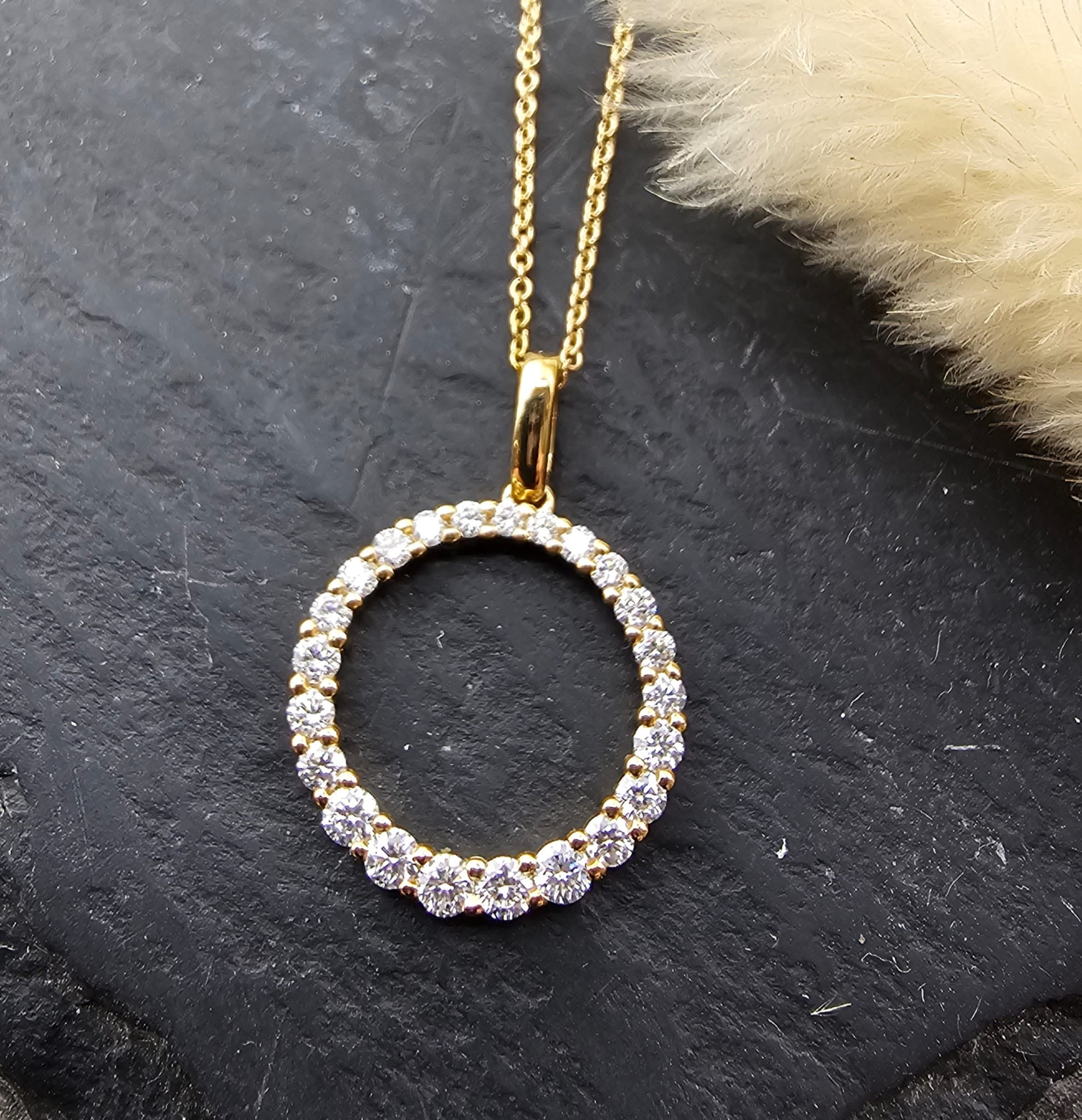 Circle Claw Set Diamond Pendant