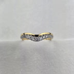 The Offset Petite Curve