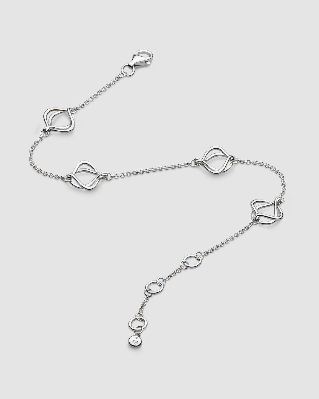 Alicia 7.5" Fine Station Bracelet