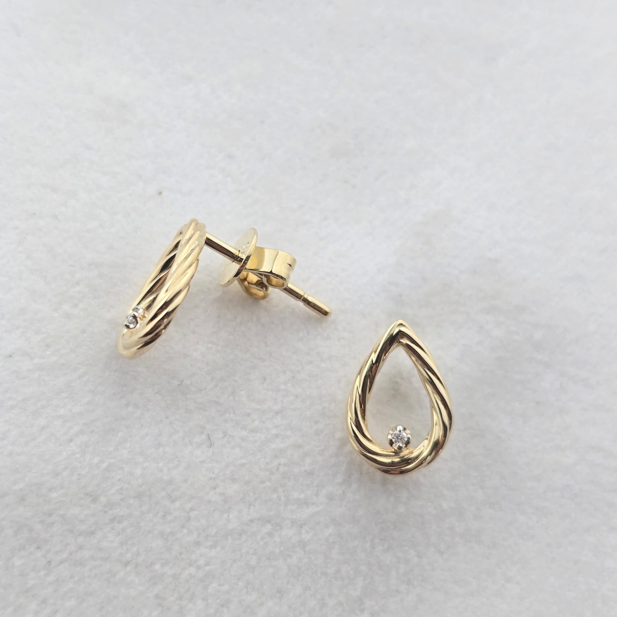 Diamond Detail Pear Stud