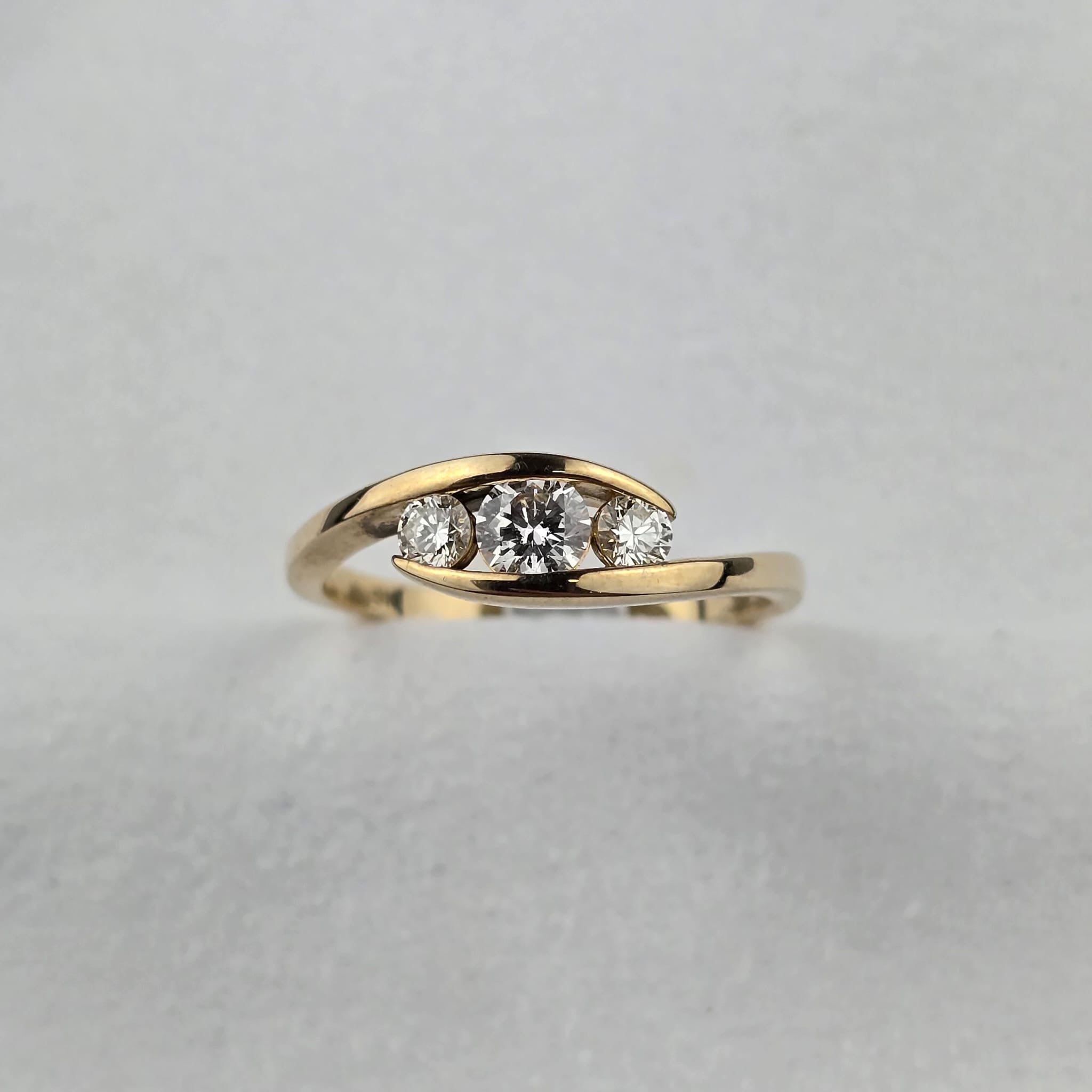 Diamond Trilogy Tension Ring