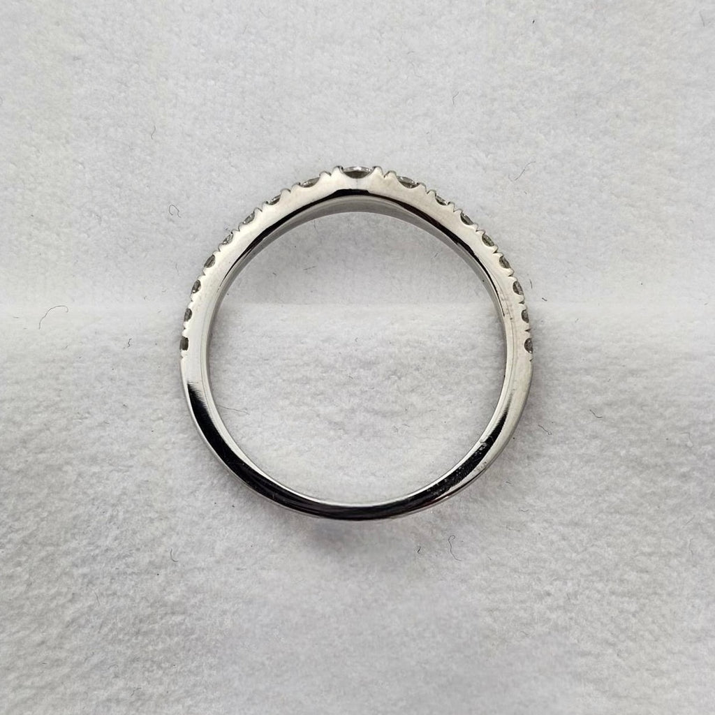 Diamond Set Graduated Shaped Band