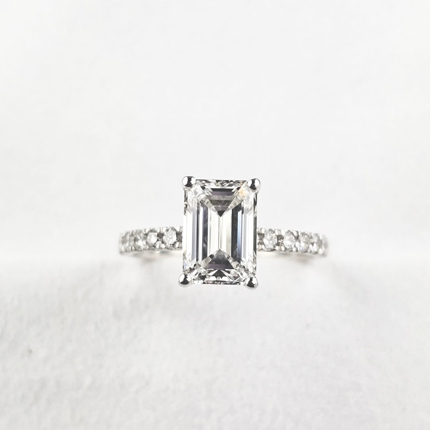 Lab Grown Emerald Diamond Shoulder Ring