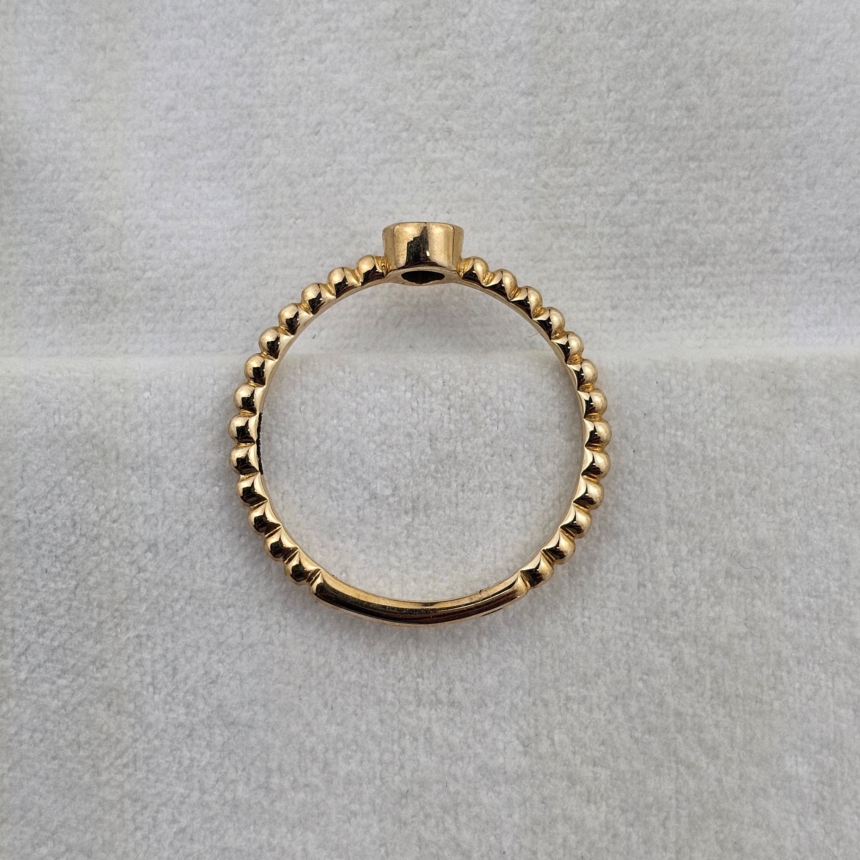 Pear sapphire beaded ring