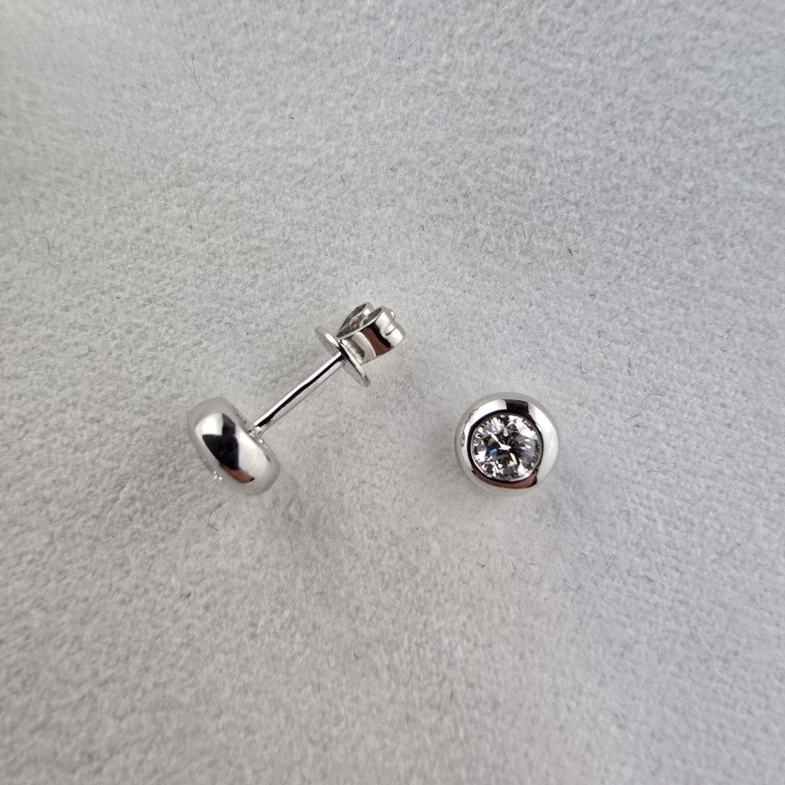 Rubover Set Diamond Stud Earrings