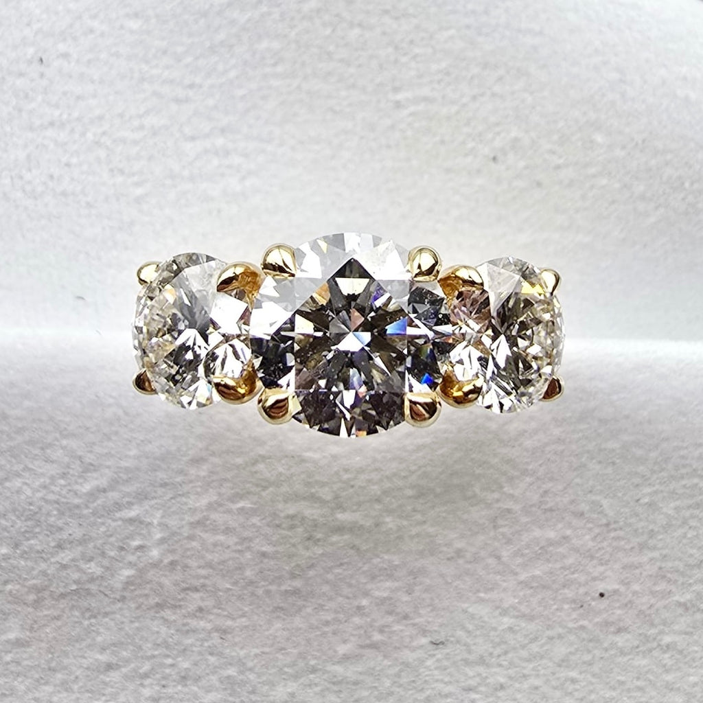 Round Brilliant Cut Lab Grown Diamond Trilogy