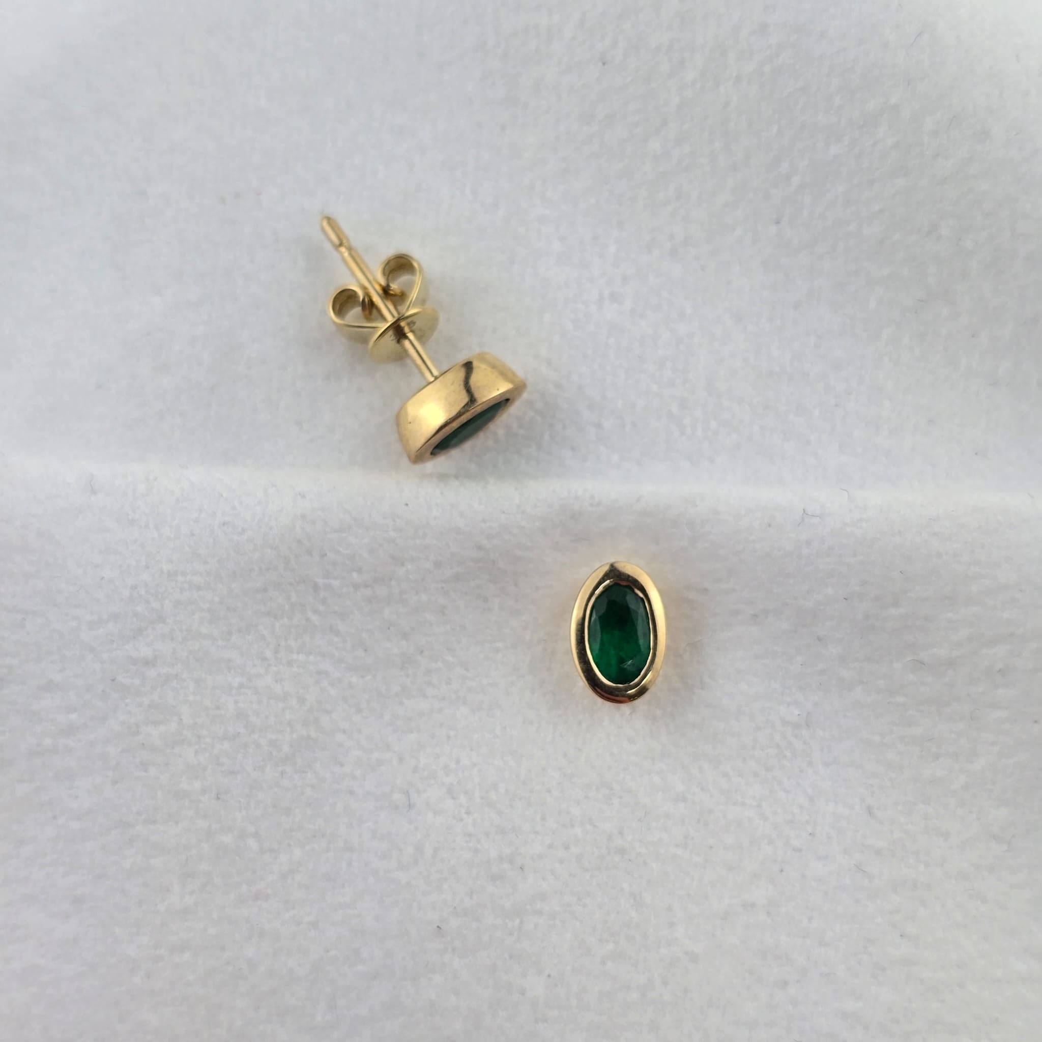 Oval Emerald Rubover Stud Earrings