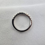 Scalloped Claw Set Diamond Band