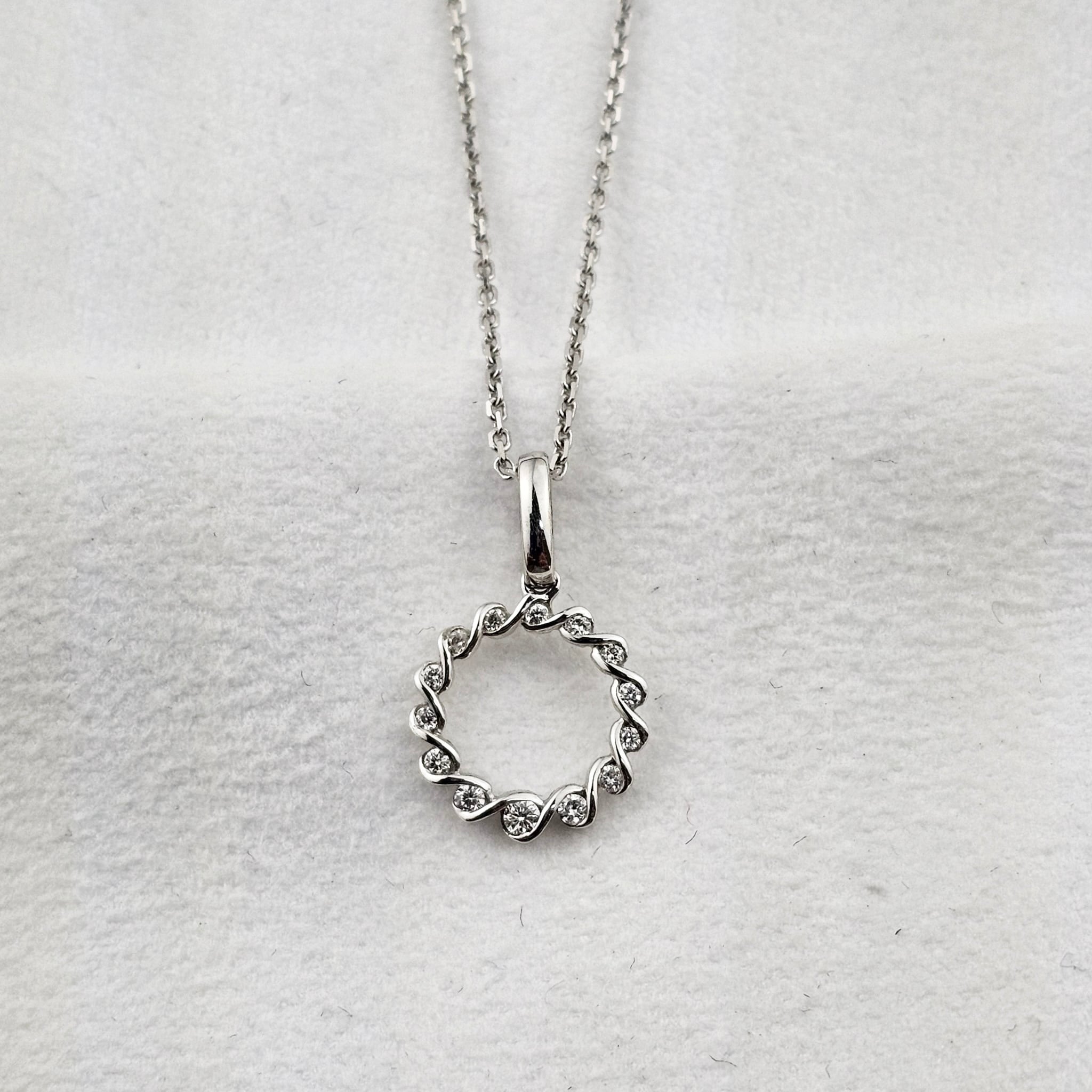 Entwined Diamond Circle Pendant