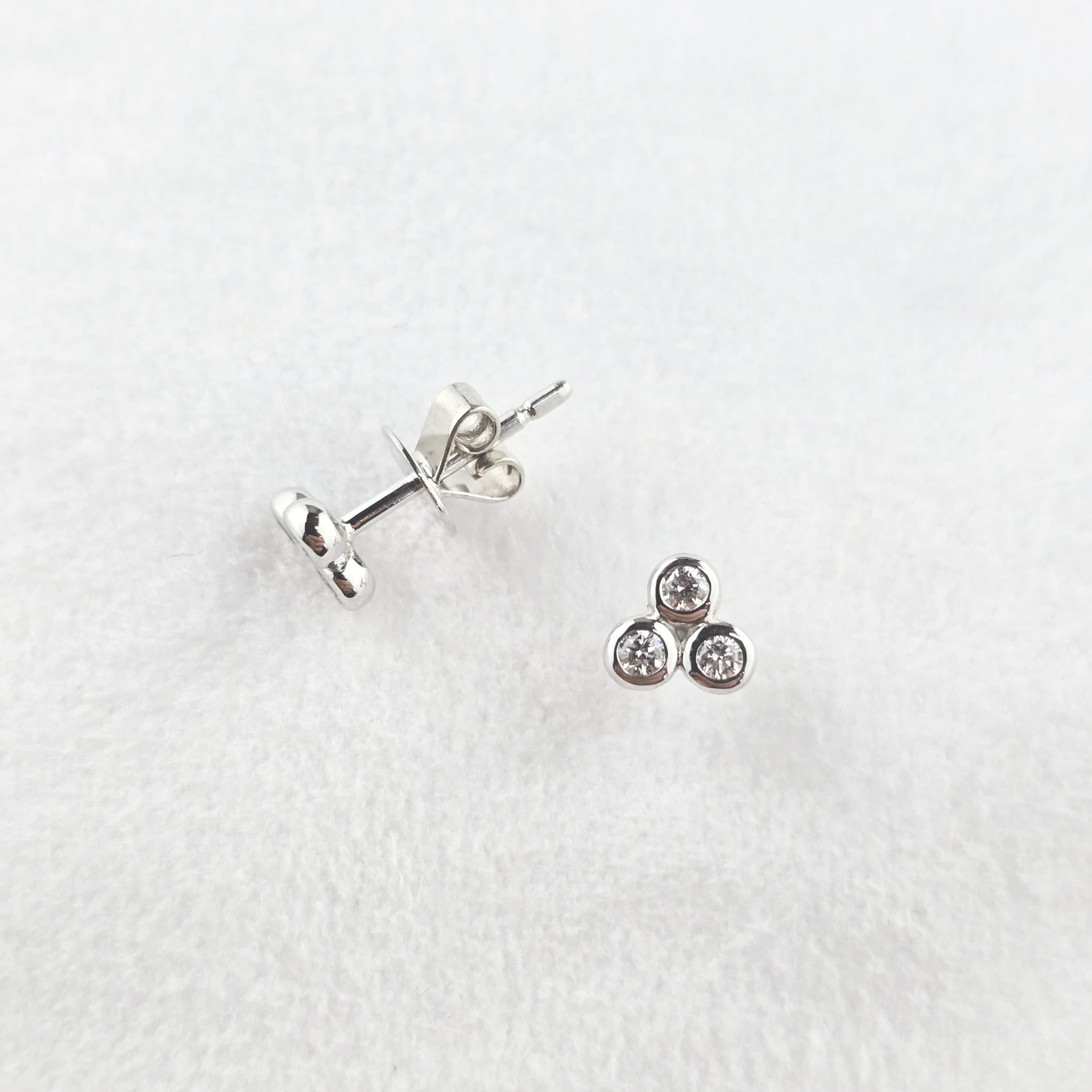 Tri Rubover Diamond Studs