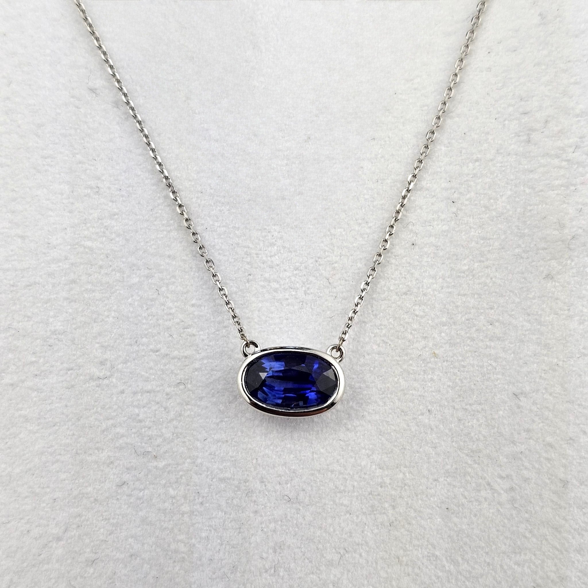 Ceylon Sapphire Rubover Pendant