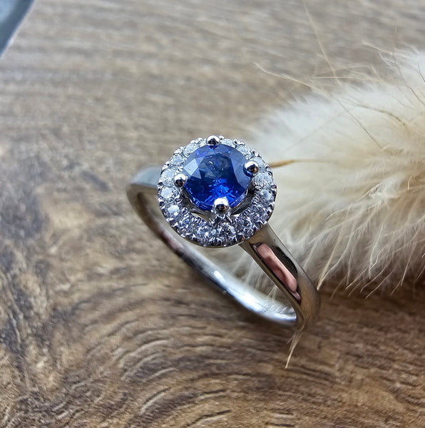 Round blue sapphire halo ring