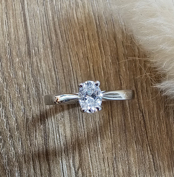 Oval diamond solitaire ring 0.50ct