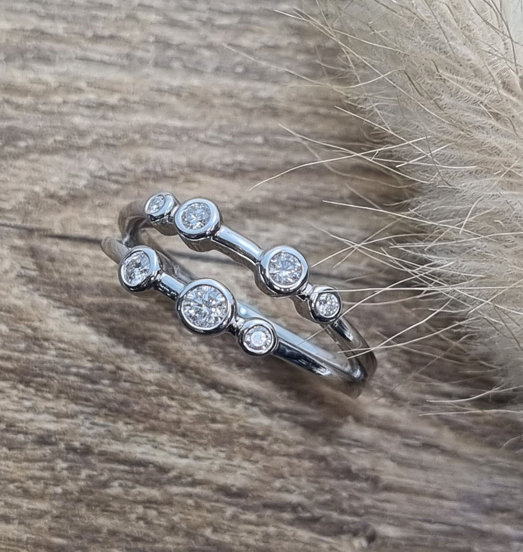 Two row diamond bubble ring