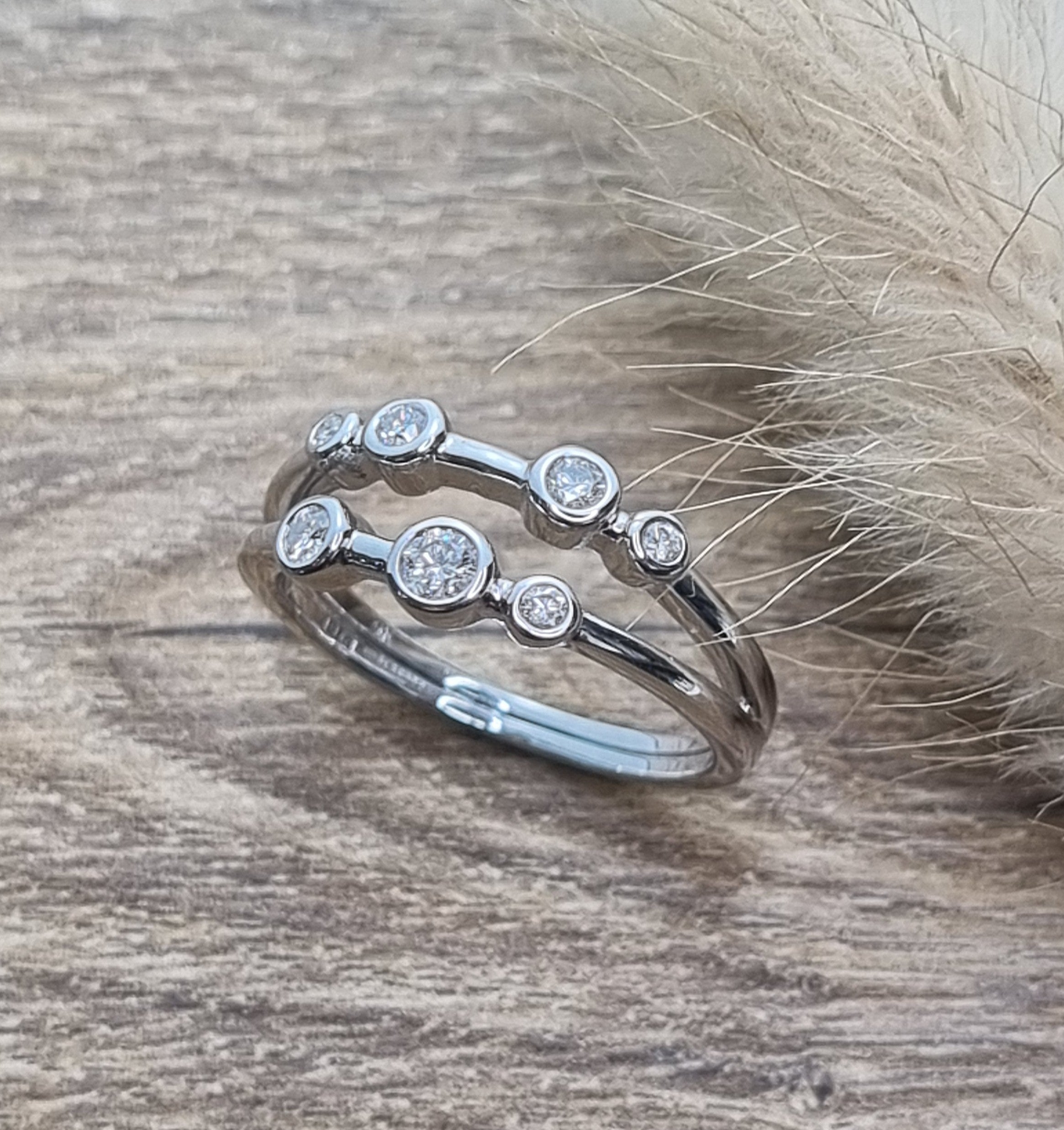 Two row diamond bubble ring