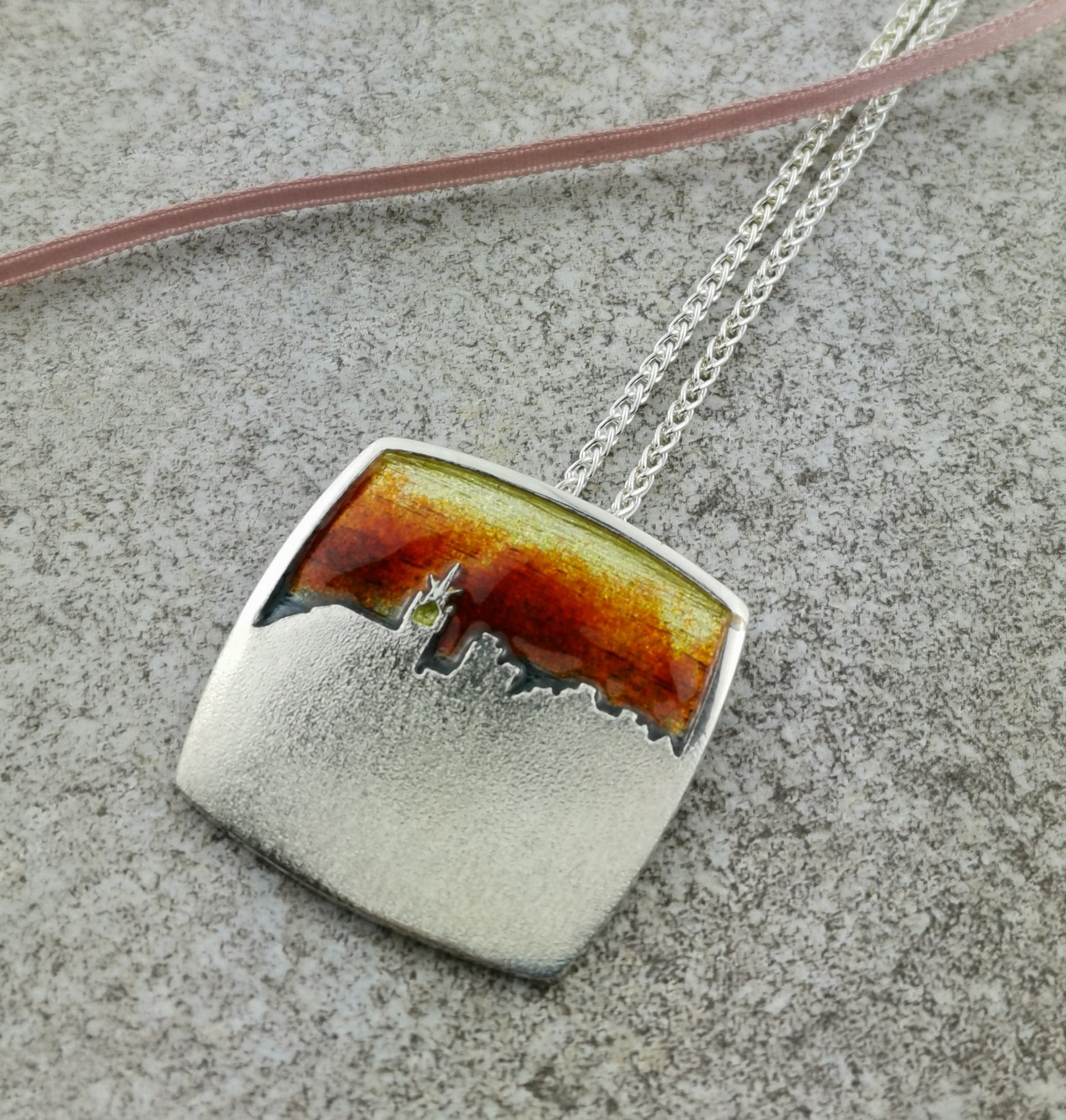 Sterling Silver Linlithgow Skyline Pendant (large)