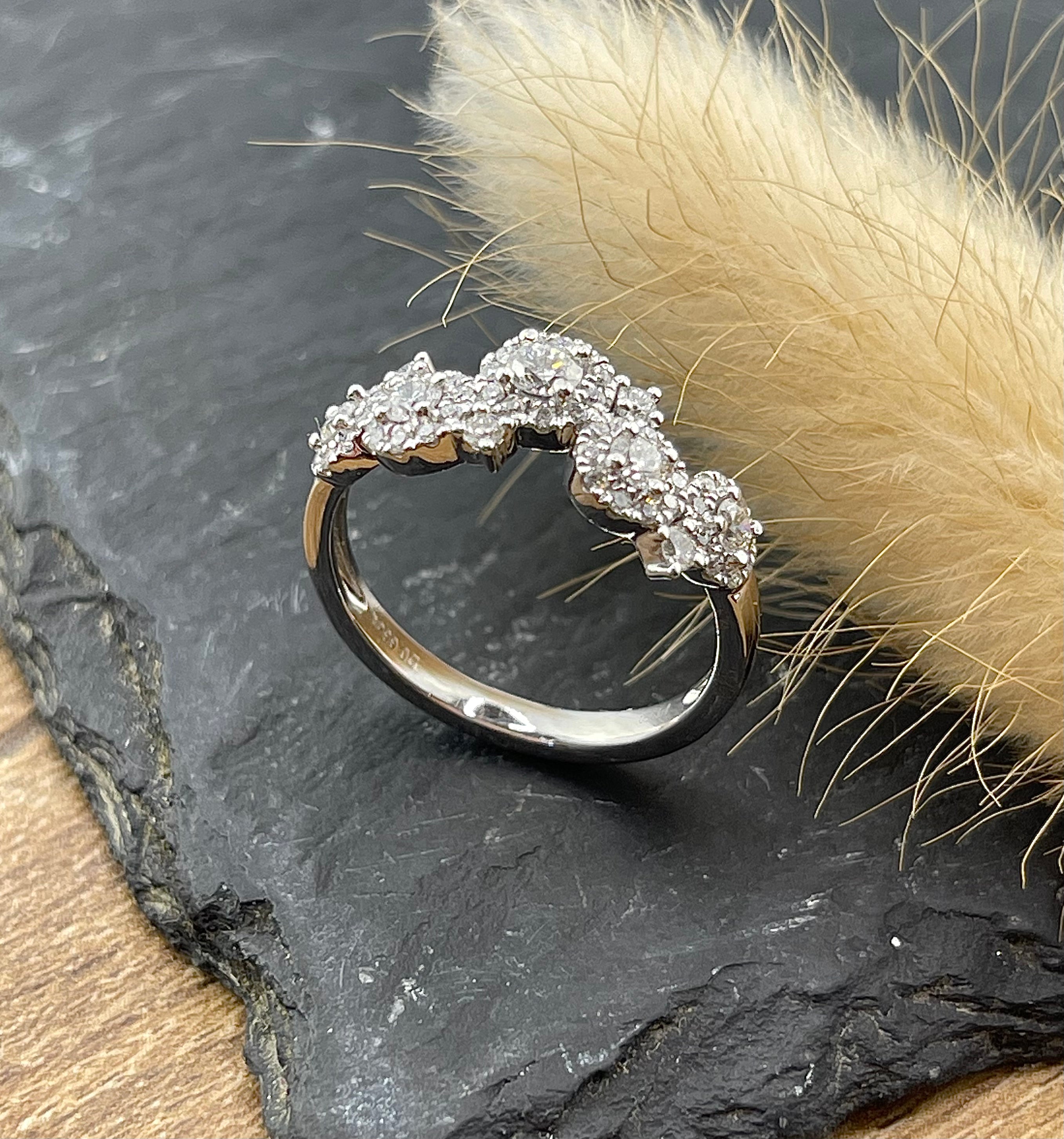 Cluster bubble diamond ring