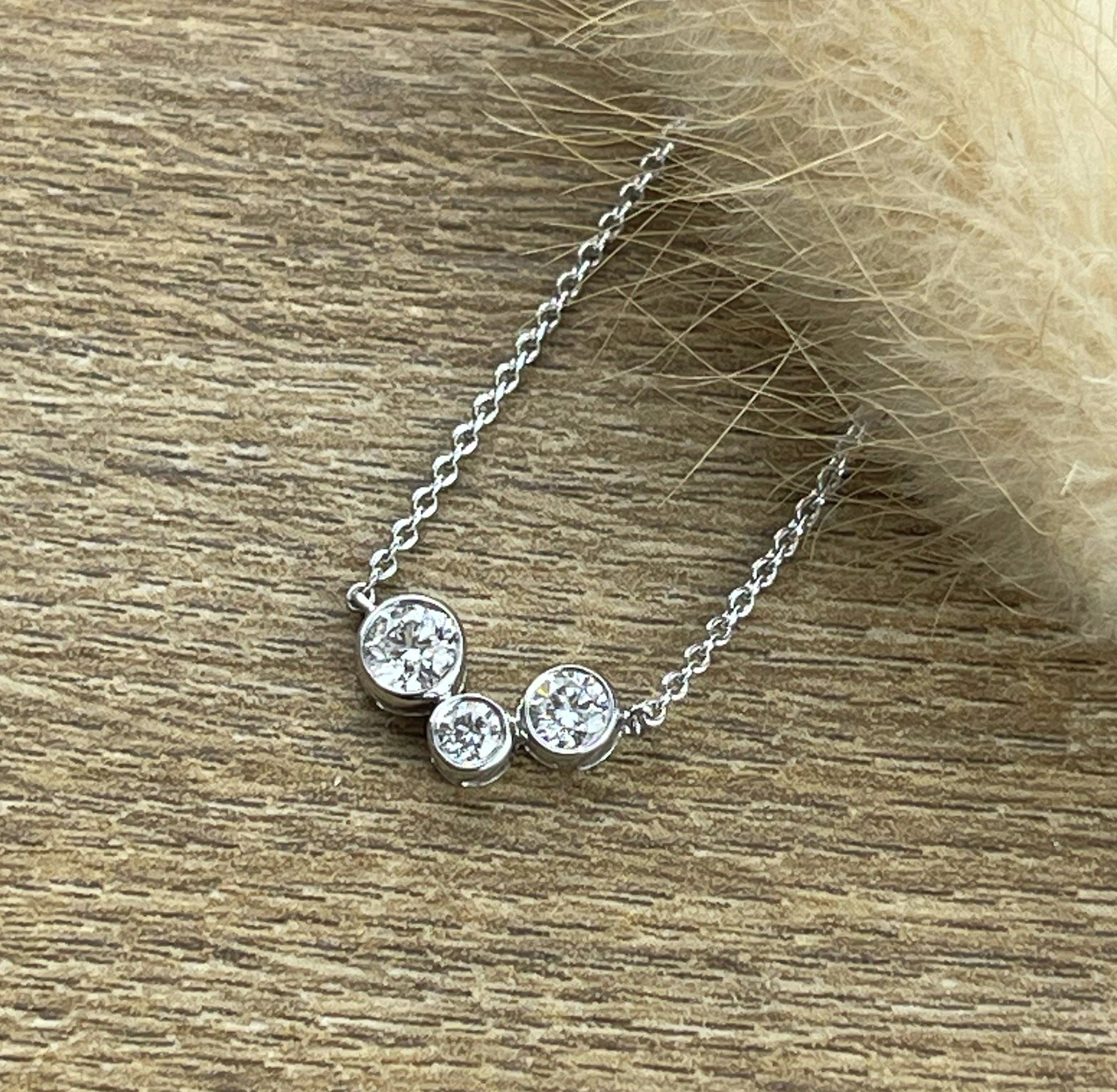 Three diamond bubble pendant