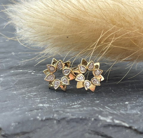 9ct gold diamond flower earrings