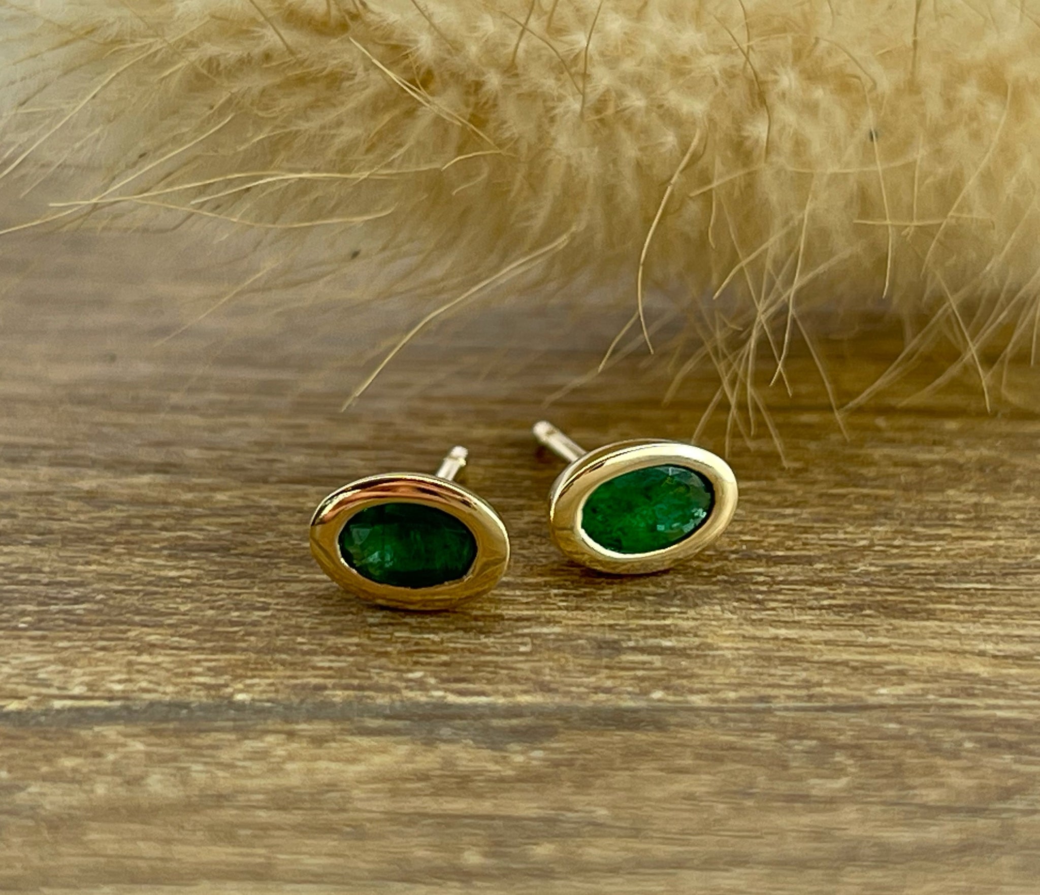 Oval rubover emerald stud earrings